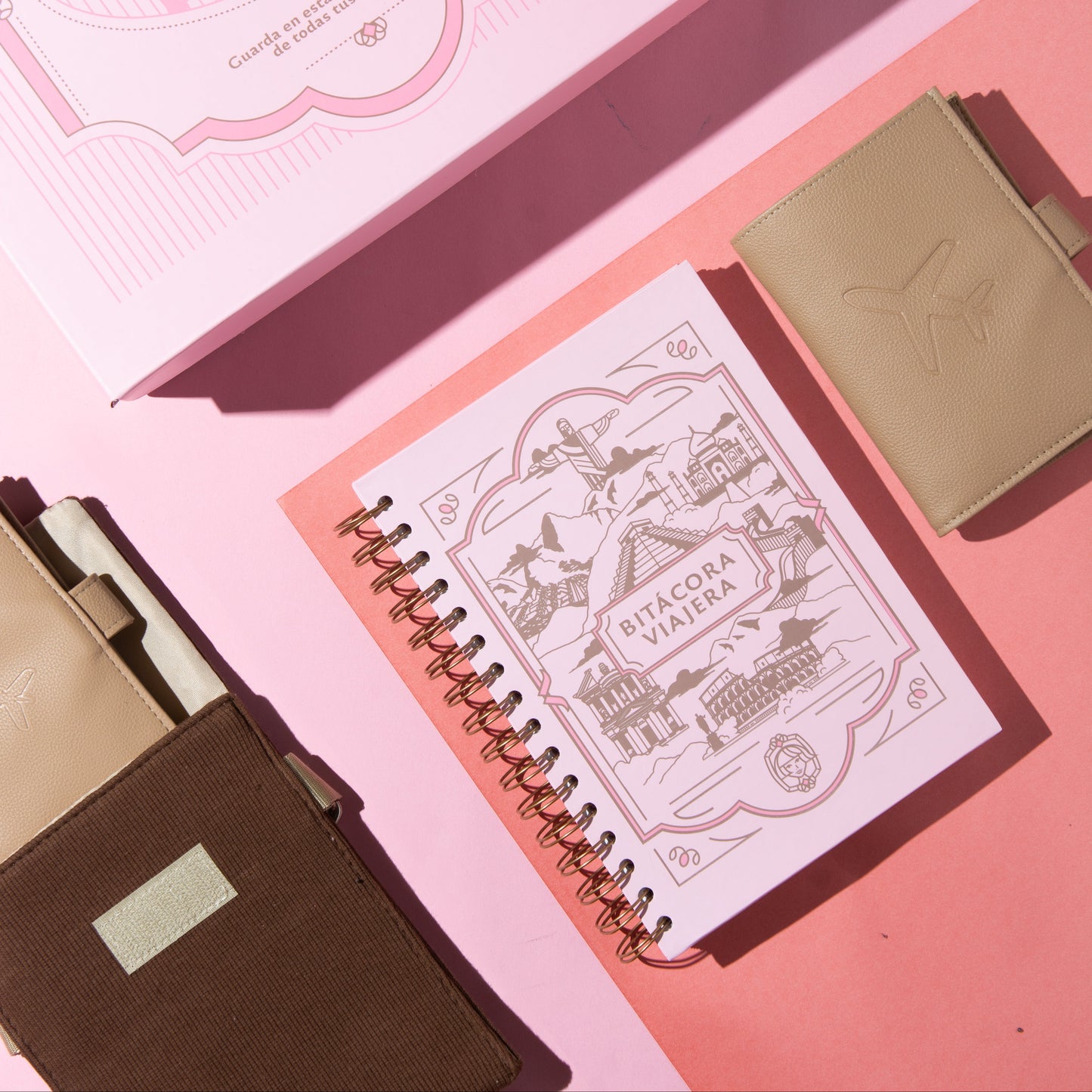 Set Viajero (Bitácora + Portapasaporte)